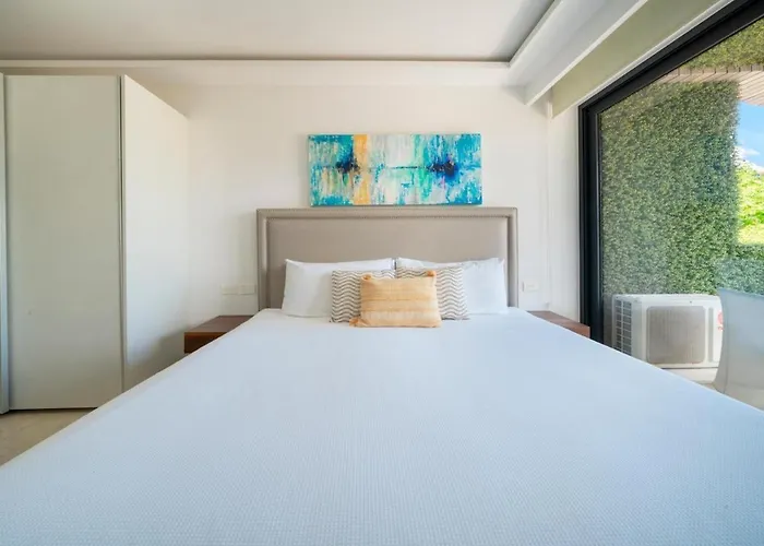 Modern With Pool In Appartement